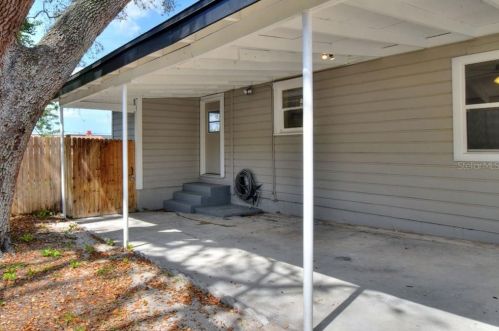 10712 Connechusett Rd, Tampa FL 33617-3410 exterior