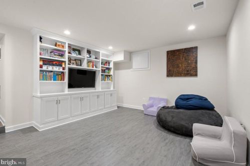 15 Chapman St, Alexandria VA 22301-2202 exterior