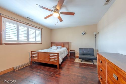 5431 63 Pl, Chicago IL 60638-5014 exterior