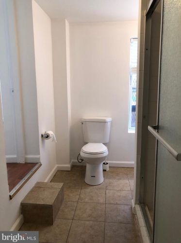 1703 6th St, Washington DC  20001-2448 exterior