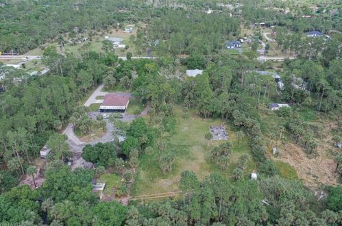 3480 36th Ave, Naples, FL 34117-8842