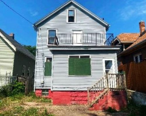 1628 23rd St, Milwaukee, WI 53205-1565