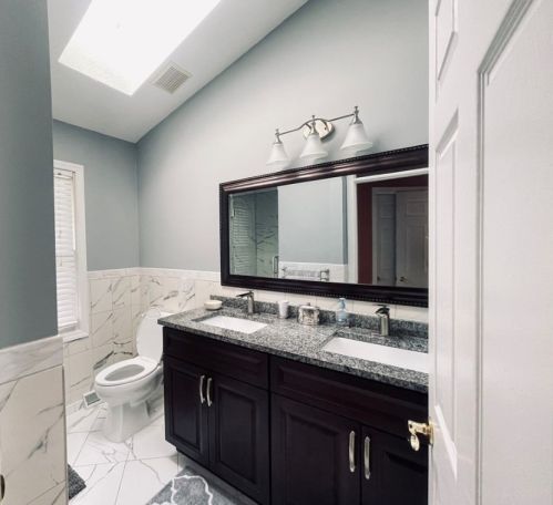 102 Cedar Rdg Dr, Monaca PA 15061-2748 exterior