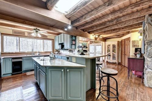 3122 Antioch Campground Rd, Gainesville GA 30506-1776 exterior