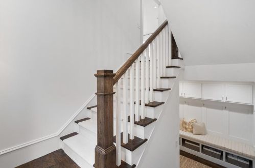 2652 Forrest Way, Atlanta GA  30305-3770 exterior