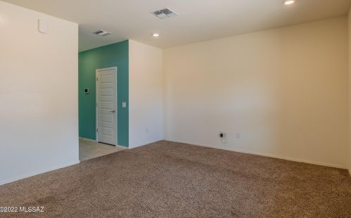 2647 Calle Joya De Ventura, Tucson AZ  85706-5072 exterior