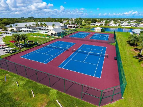 3600 Red Tailed Hawk Dr, Fort Pierce FL 34952-3023 exterior