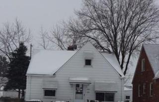 5907 Snow Rd, Cleveland OH  44129-3220 exterior