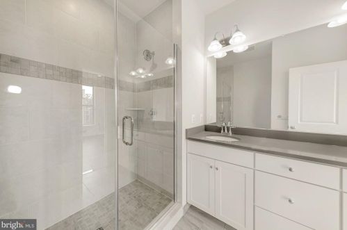 5134 Randolph Rd, Rockville MD 20852-2242 exterior