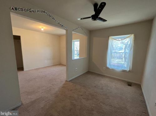 3506 Farthing Dr, Silver Spring MD 20906-4128 exterior