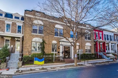 430 Irving St, Washington DC  20010-2943 exterior