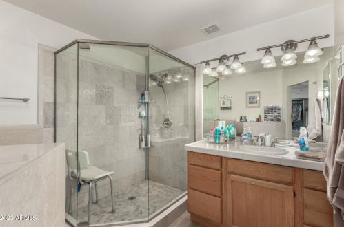 13246 25 Ln, Phoenix AZ 85029-1444 exterior