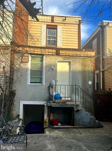 5416 Lawrence St, Philadelphia PA  19120-2804 exterior