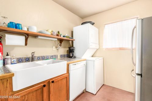 6441 Abington Rd, Tucson AZ 85743-9701 exterior