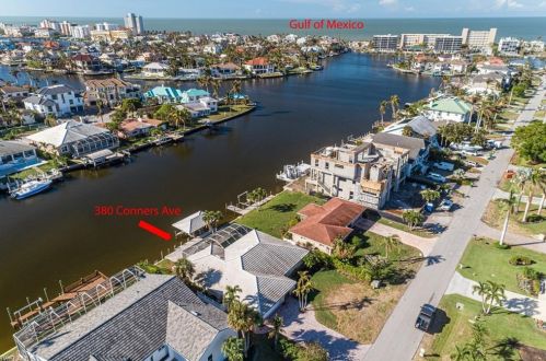 380 Conners Ave, Naples FL 34108-2126 exterior