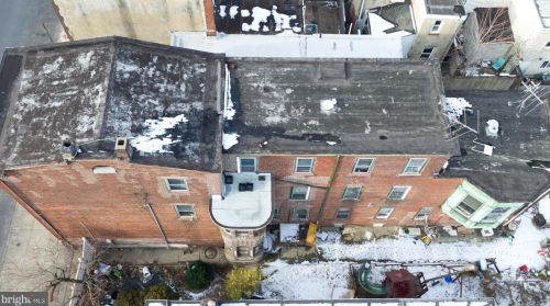 2209 Cumberland St, Philadelphia PA 19125-2204 exterior