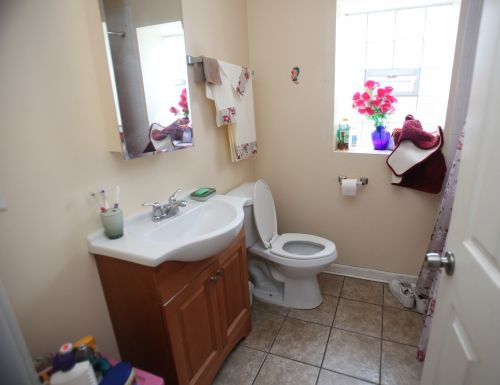 3939 Iowa St, Chicago IL 60651-3242 exterior