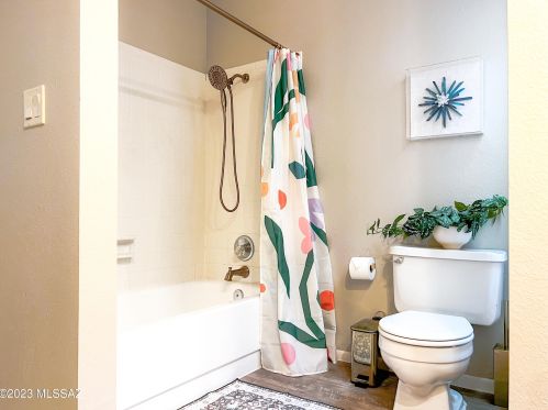 5694 Camino De La Noche, Tucson AZ  85718-4421 exterior