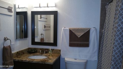 5800 Kolb Rd, Tucson AZ  14276-0908 exterior