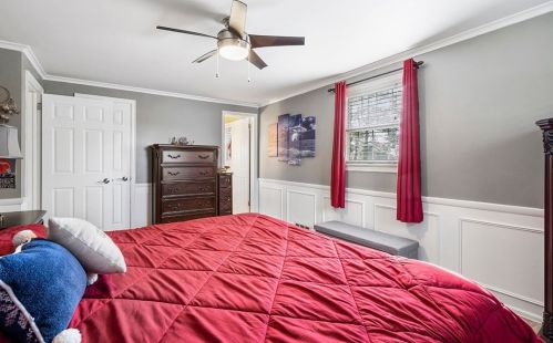 2351 Berkshire Dr, Pittsburgh PA  15241-2445 exterior