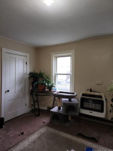 103 School St, Killingly CT 06239-3515 exterior