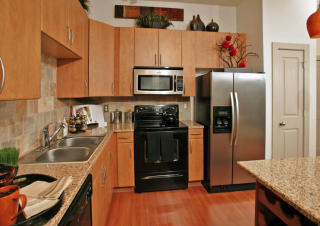 2727 18th St, Houston TX  77008-1063 exterior