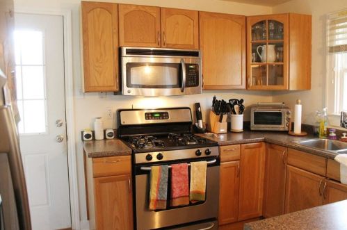 1208 Cedar Ave, Austin TX 78702-1425 exterior