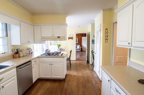 6688 Brandon Ml Rd, Atlanta GA 30328-2031 exterior