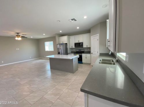 19854 29 St, Phoenix AZ 85048-7730 exterior