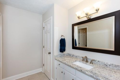 4006 Howell Fry Rd, Duluth GA 30096-3125 exterior