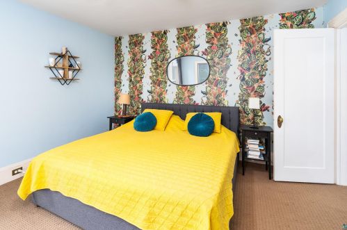 702 Woodland Ave, Duluth MN 55812-1425 exterior