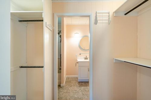 1279 Hanover St, Pottstown PA 19465-7633 exterior