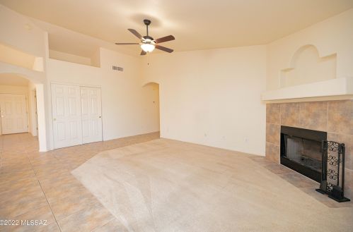 11887 Centaurus Pl, Tucson AZ 85737-3455 exterior