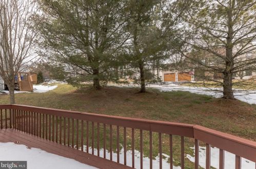 126 Knollwood Ct, Chester PA 19014-1259 exterior