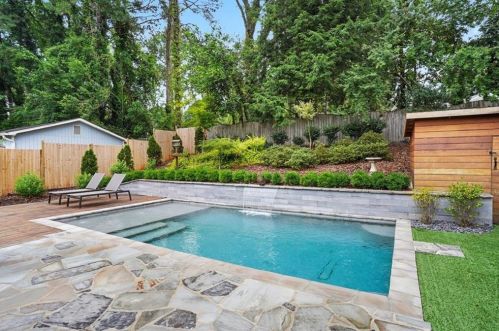 2659 Bamby Ln, Atlanta GA 30319-3649 exterior