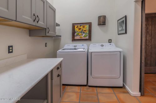 6730 Chapultapec Cir, Tucson AZ  85750-1001 exterior