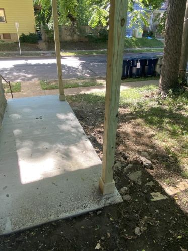 2484 Chambers St, Milwaukee WI  53206-1127 exterior