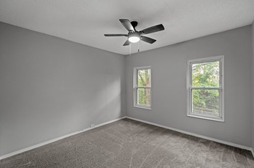 2701 Homehurst Ave, Pittsburgh PA 15234-3160 exterior