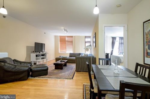 1312 Massachusetts Ave, Washington DC  20003-1539 exterior