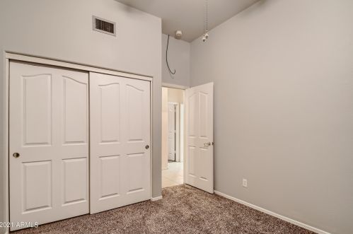 6842 Linda Ln, Chandler AZ 85226-5847 exterior