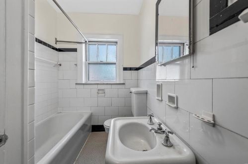 5318 Murdoch Ave, Saint Louis MO 63109-2951 exterior