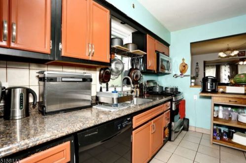 21 May St, Paterson NJ 07506-2637 exterior