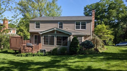 2307 Harrow Rd, Pittsburgh PA  15241-2439 exterior