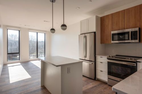 282 Bremen St, Boston MA exterior