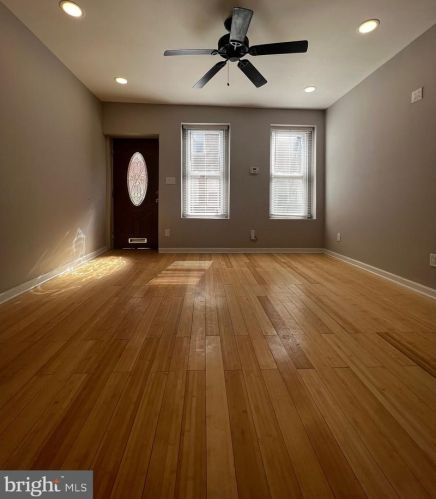 2347 Gerritt St, Philadelphia PA  19146-4106 exterior