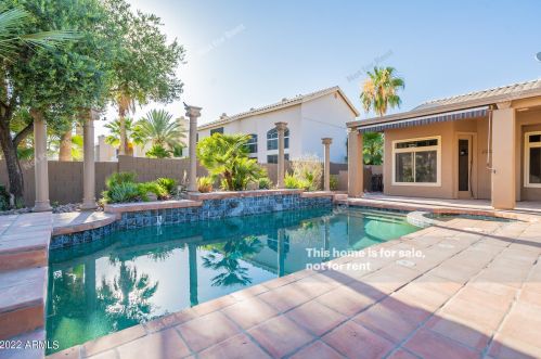 2635 Amberwood Dr, Phoenix AZ 85048-9316 exterior