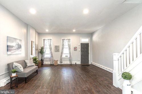 6 2 St, Pottstown PA 19464-5204 exterior