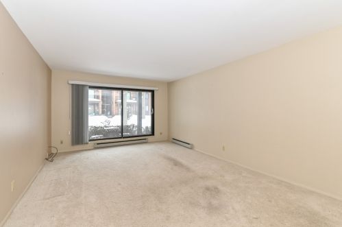 9350 Forest Home Ave, Milwaukee, WI 53228-3548