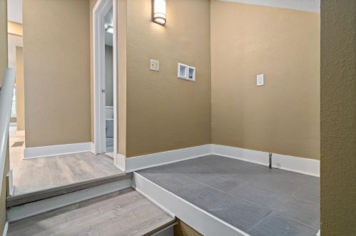 2540 Booth St, Milwaukee WI 53212-2907 exterior