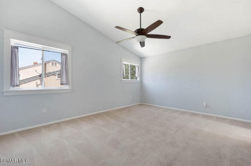 1902 Rambling Rd, Simi Valley CA  93065-5933 exterior